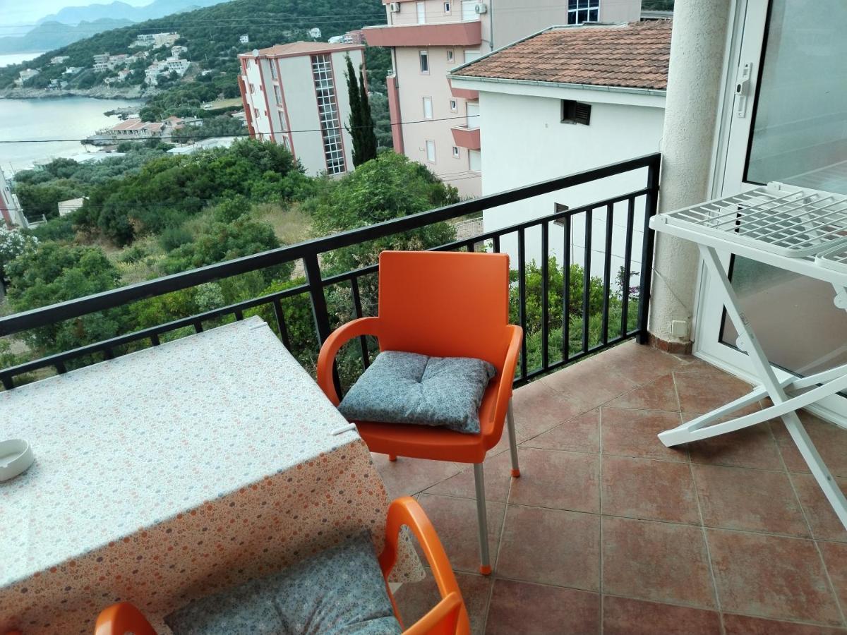 Apartmani Ljubica Утьеха Экстерьер фото