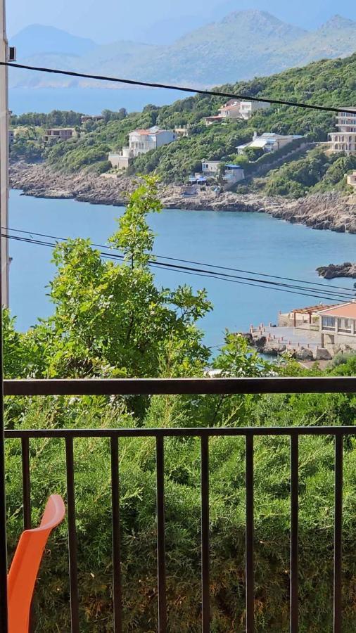 Apartmani Ljubica Утьеха Экстерьер фото
